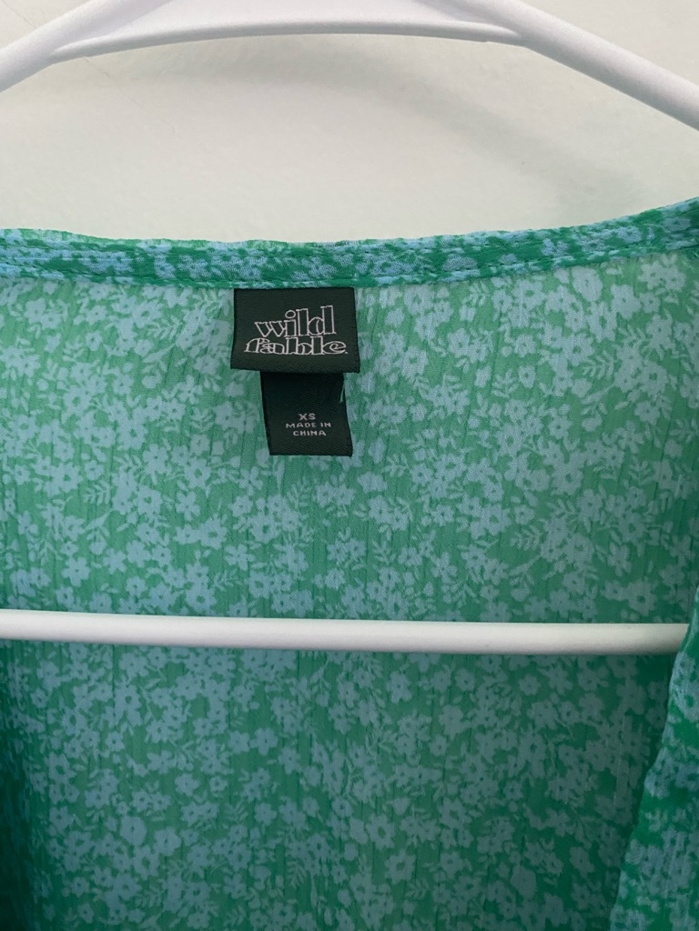 Wild Fable Floral Bell Sleeve Blouse - Picture 3 of 6
